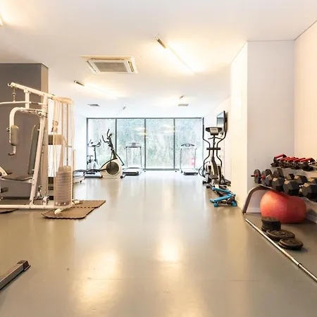Apartment Cozy And Central Studio Apartment With Shared Pool In Sisli